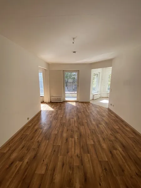 Zentrale 1,5-Zimmer-Wohnung in Moabit - WBS 100 erforderlich — photo 1